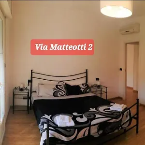 Apartament Via Matteotti & Via Carracci, Bolonia